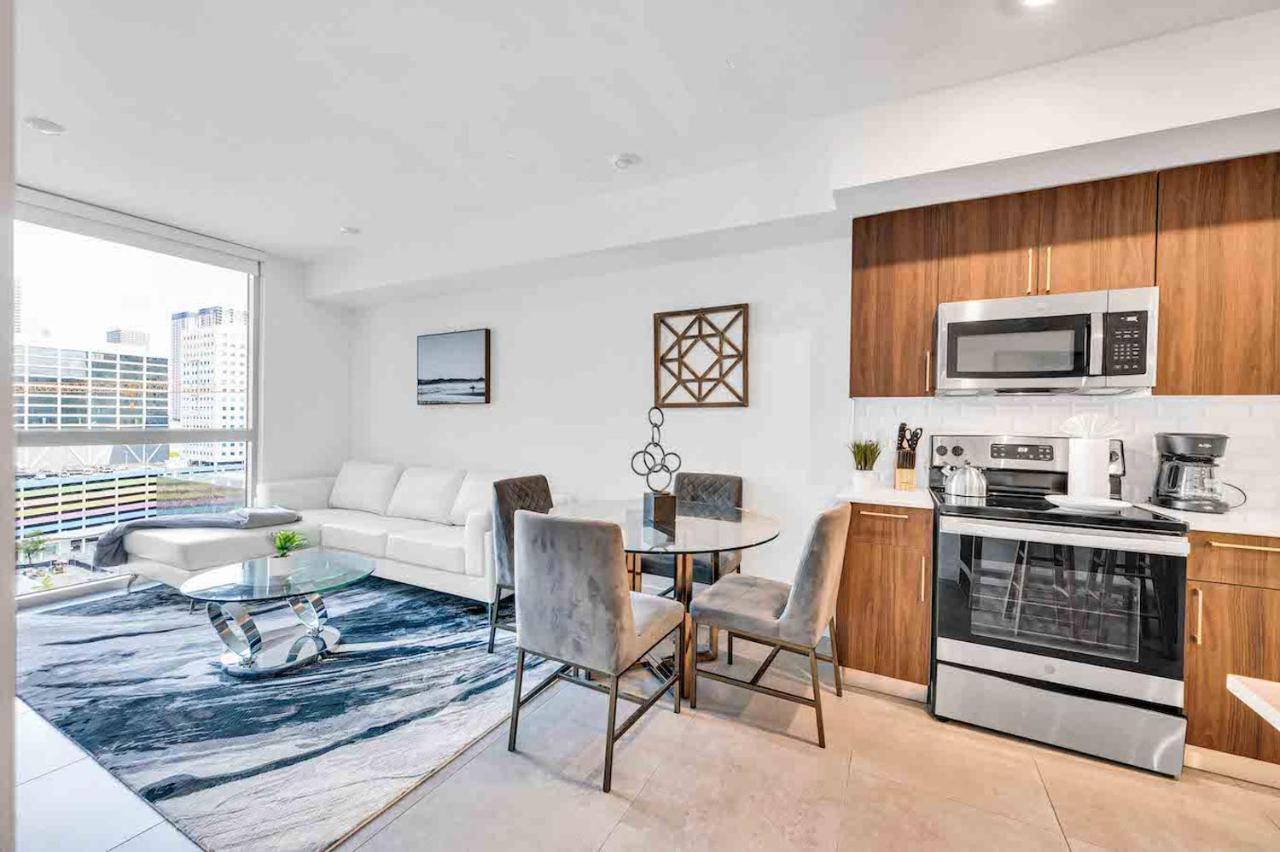 Апартаменты Stylish Unit In Downtown Miami With Free Parking Экстерьер фото