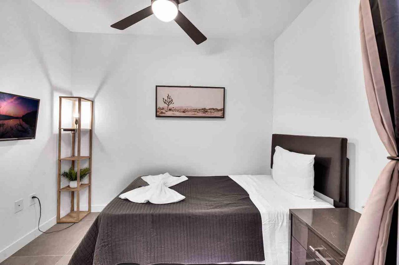 Апартаменты Stylish Unit In Downtown Miami With Free Parking Экстерьер фото