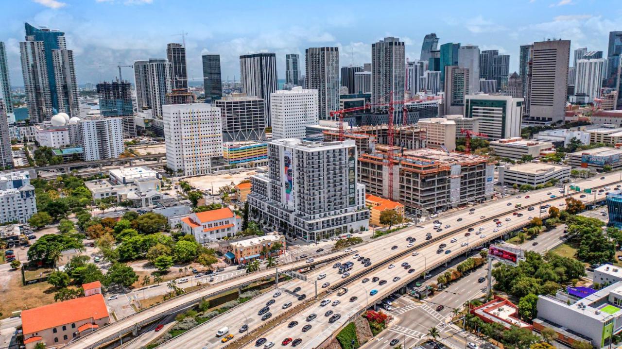 Апартаменты Stylish Unit In Downtown Miami With Free Parking Экстерьер фото