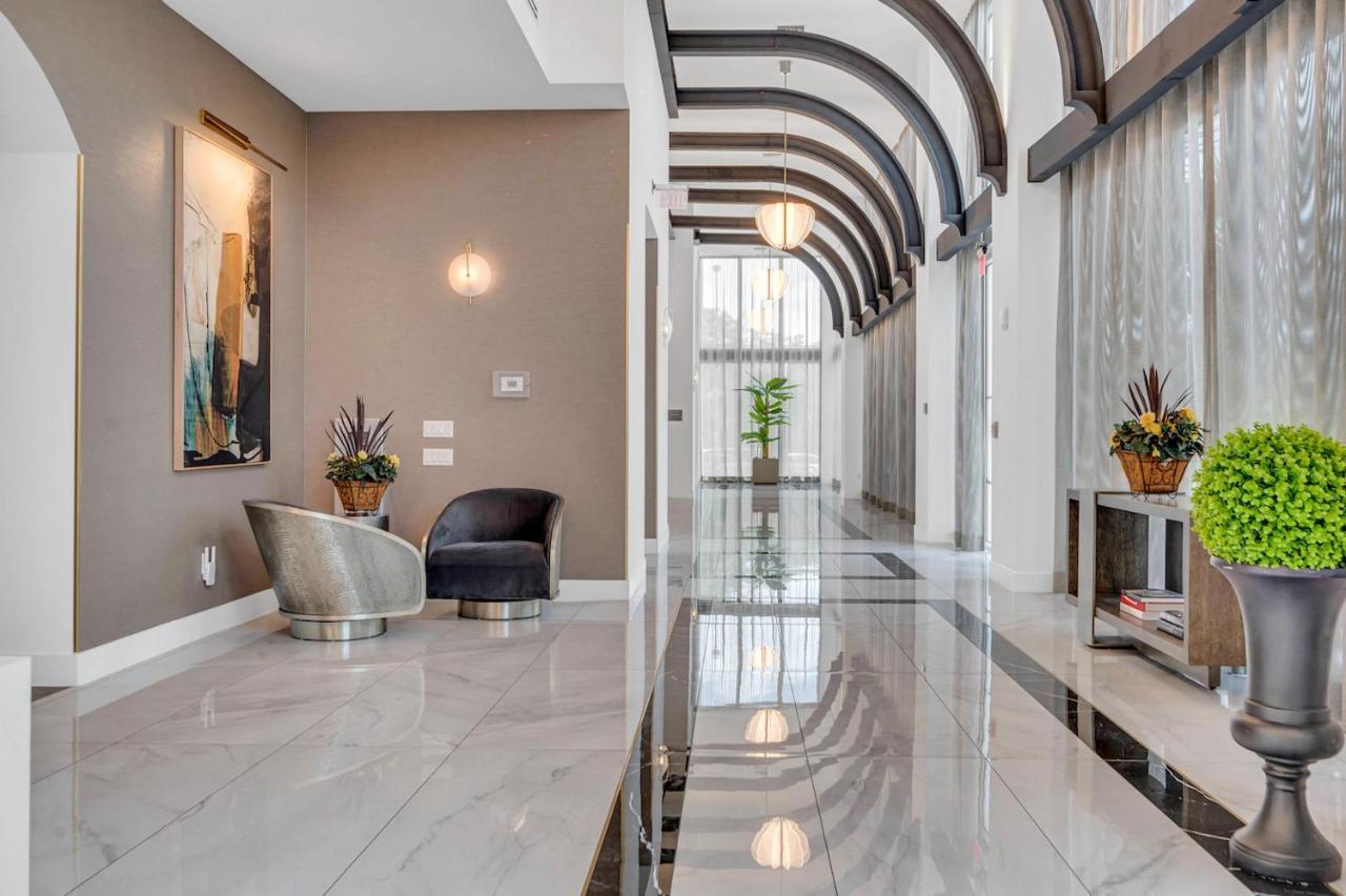 Апартаменты Stylish Unit In Downtown Miami With Free Parking Экстерьер фото