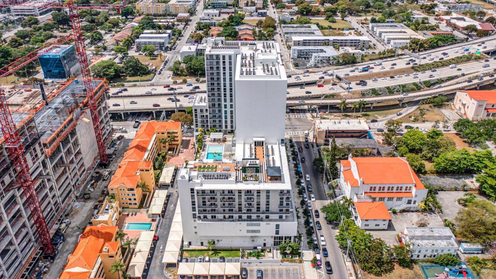 Апартаменты Stylish Unit In Downtown Miami With Free Parking Экстерьер фото